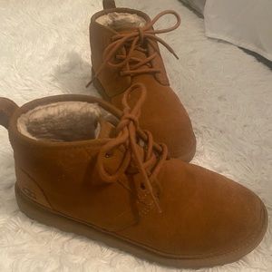Size 9 women’s ugg numel